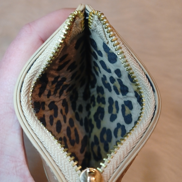 Crossbody Gold Card and Cash Holder "Wristlet" Badge Necklace Wallet ID Purse - Picture 11 of 13